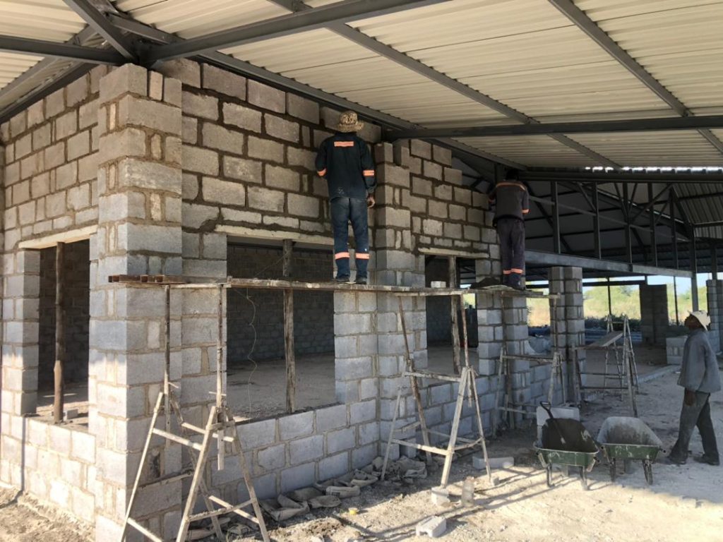 Kalahari Safaris Lodge Block Work