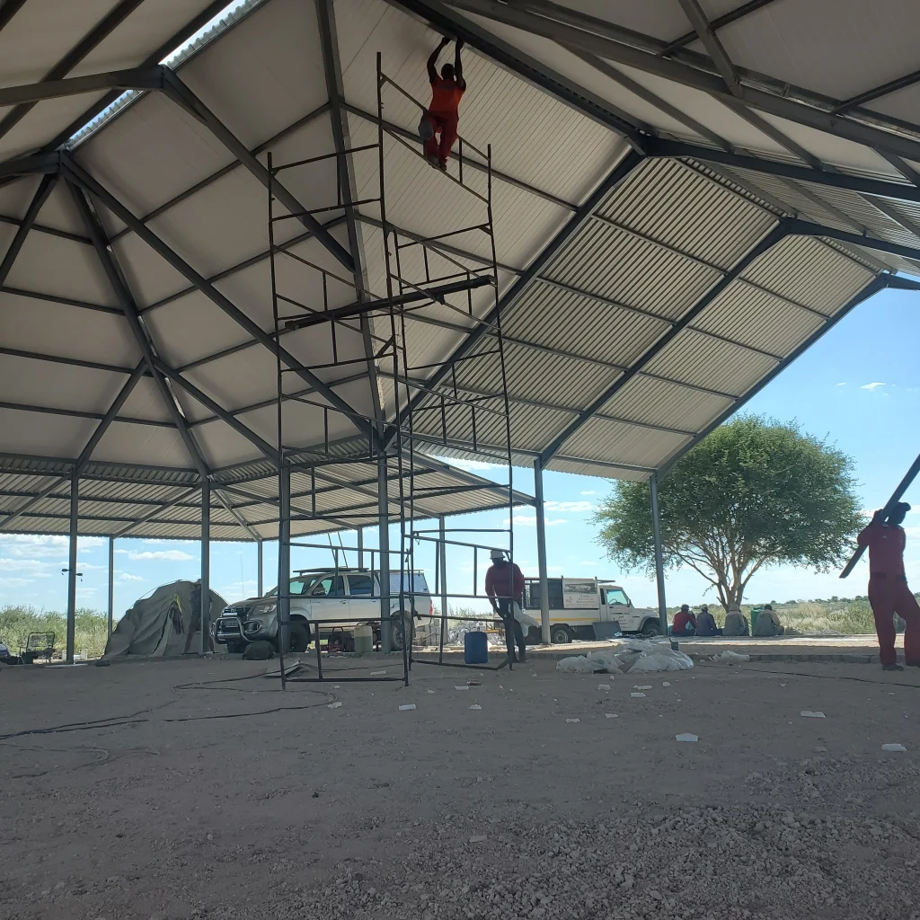 Kalahari Safaris Lodge touch up painting