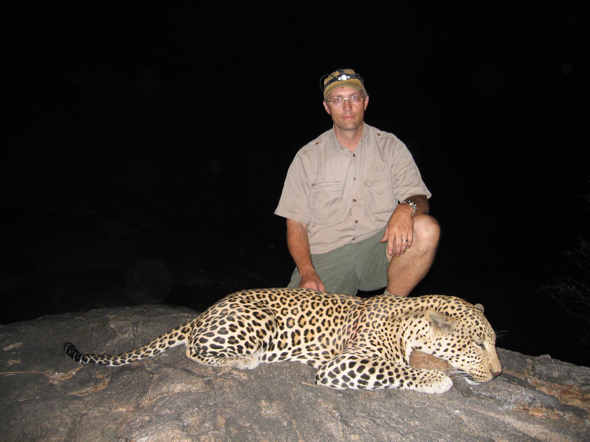 Africa Leopard Hunting